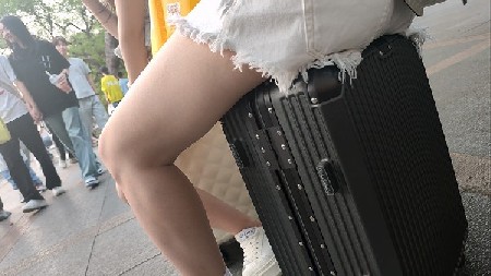 5476546.mp4_20250613_064053.322.jpg